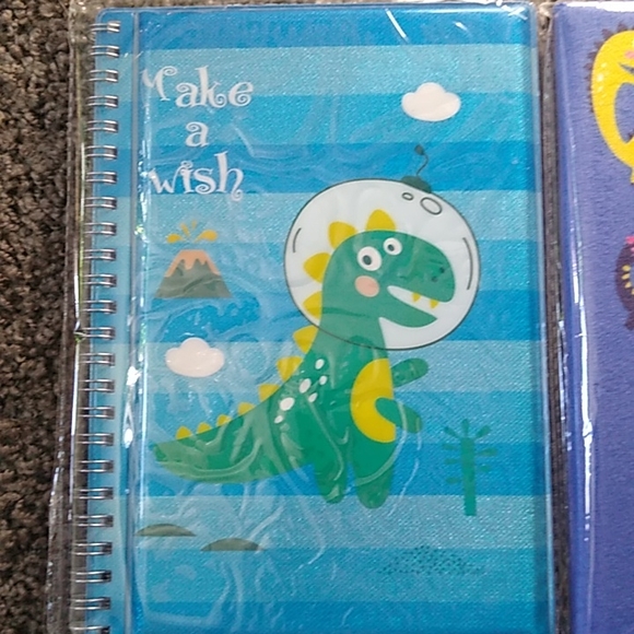 🦕6 Piece Dinosaur Journal/ Desk Set🦕 - Picture 3 of 10